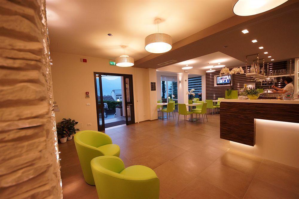 Hotel Casa Serena Malcesine Eksteriør bilde